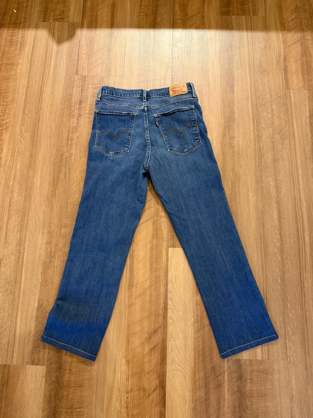 Levi Strauss & Co Women's 724 High Rise Straight Jeans 29 In Blue - Picture 2 of 8